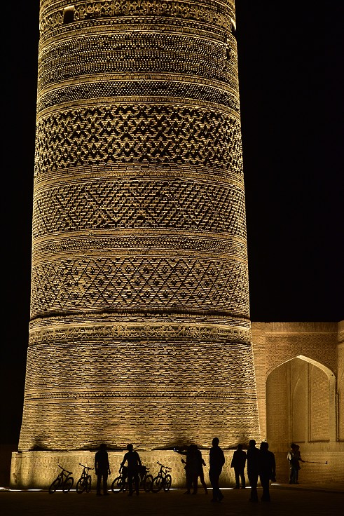 Almaty + Uzbekistán - Minaret Kalon, Buchara 