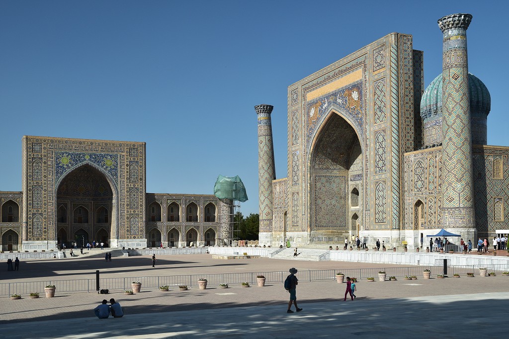 Almaty + Uzbekistán - Mesresy Šerdor a Tillakori, Registán, Samarkand 