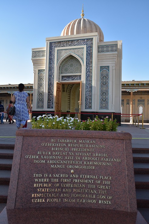 Almaty + Uzbekistán - Meš. Chazrati Chizr (prezid. Karimov) Samarkand 