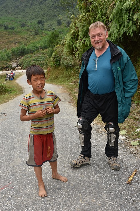 Vietnam - etnické menšiny, mezi Du Gia a Tam Son