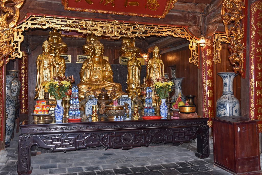 Vietnam - Khong Temple - Bao Hieu Pagoda, výlet na loďkách Trang An
