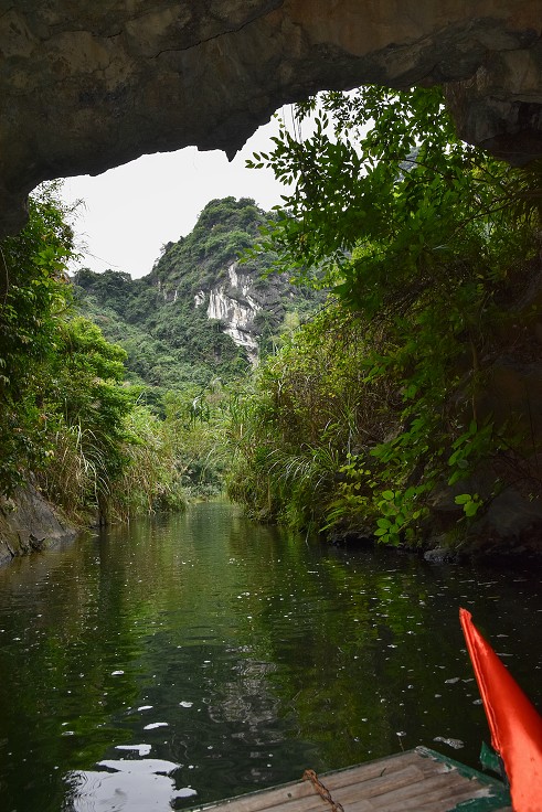 Vietnam - Trang An, výlet na loďkách, oblast Ninh Binh