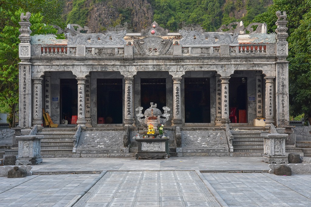 Vietnam - Thai Vi temple, u Tam Coc, oblast Ninh Binh