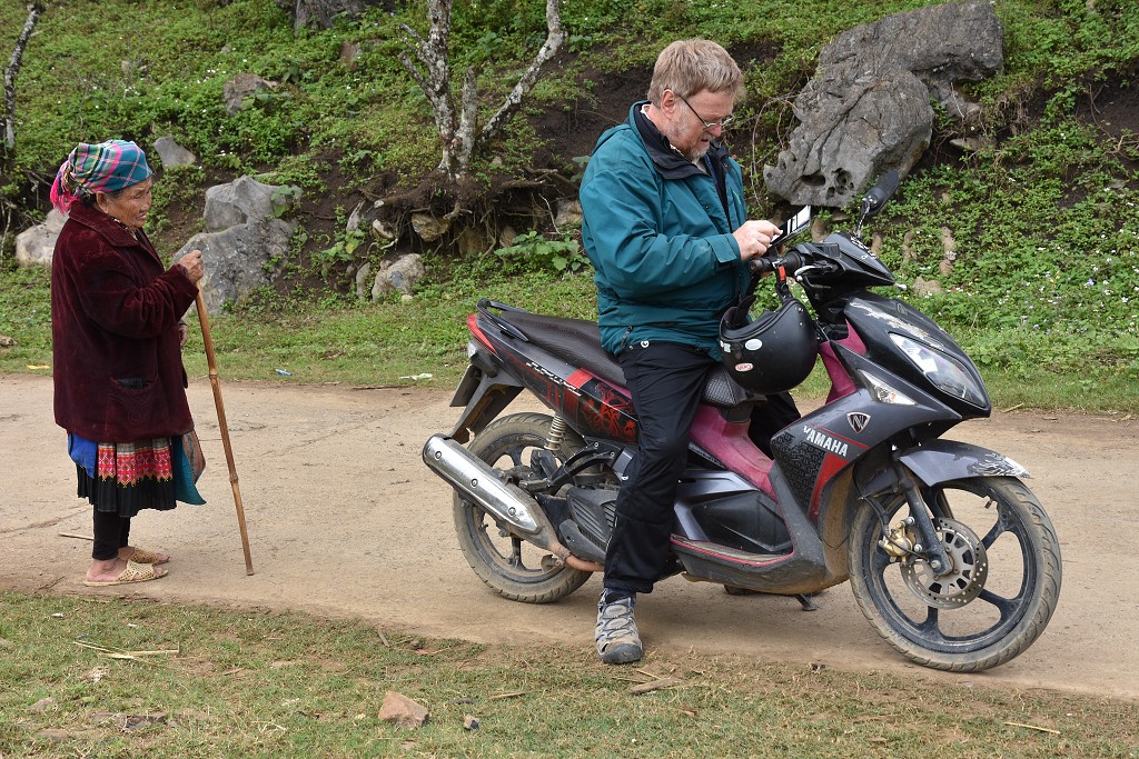 Vietnam -  Phieng Canh - vesnice Hmongů, severně od Moc Chau